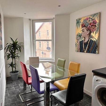 3-Bedroom Flat In The City Centre Next To The River Ness Инвернес Екстериор снимка